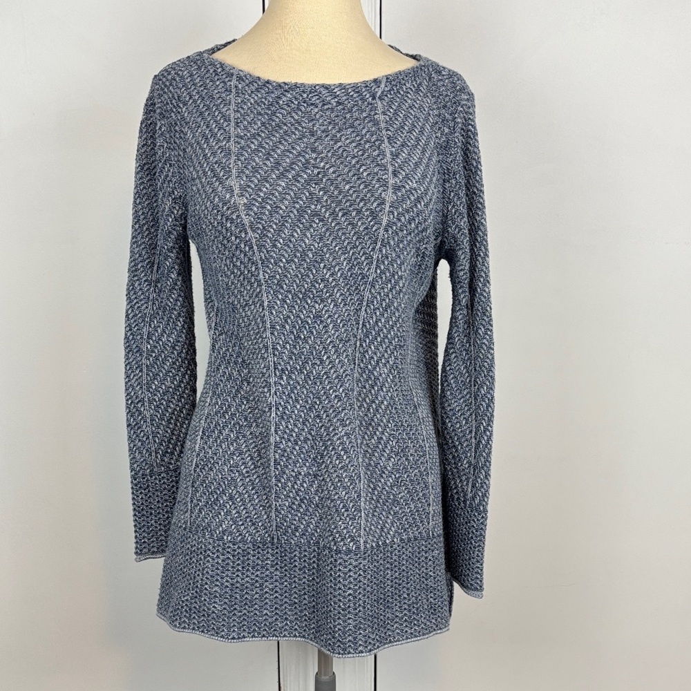 Eight Eight Eight Women's Textured Blue cotton long sleeve Sweater medium
